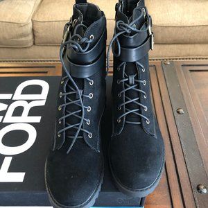 black Shoedazzle boots size 8, brand new with box